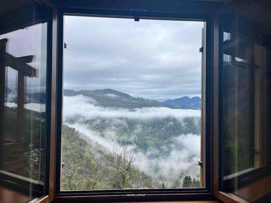 شقة Casa Con Vista Costa di Serina المظهر الخارجي الصورة